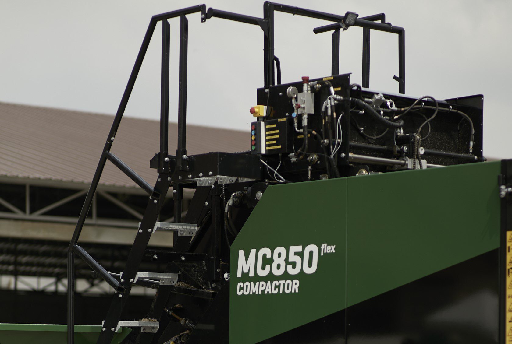 The platform and railings on top of an MC850 flex compactor.